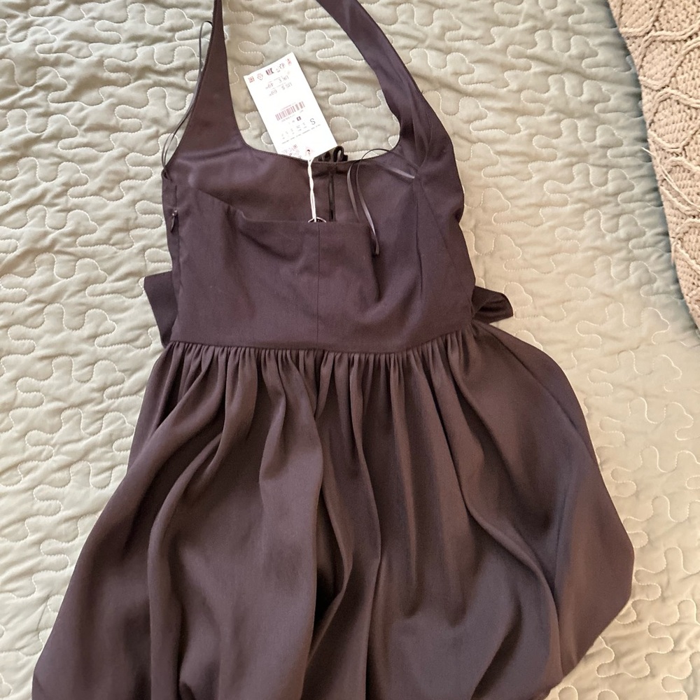 Zara Elegant Black Halter Dress - Picture 5 of 5